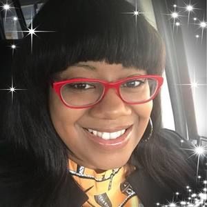 Meet your Posher, Fatima